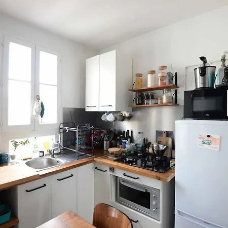 Charming And Bright Apt In The 18Th Appartement Paris